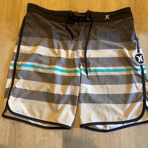 Hurley Phantom Board shorts, size 32